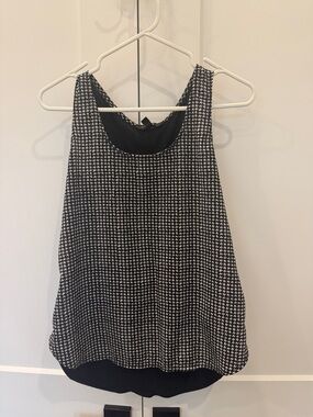 Banana Republic Black & White Houndstooth Tank Top